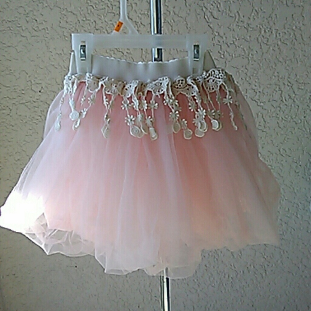 M.L.Kids skirt size 6